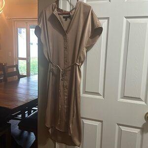 Banana Republic Camel button up midi dress with side slits.
